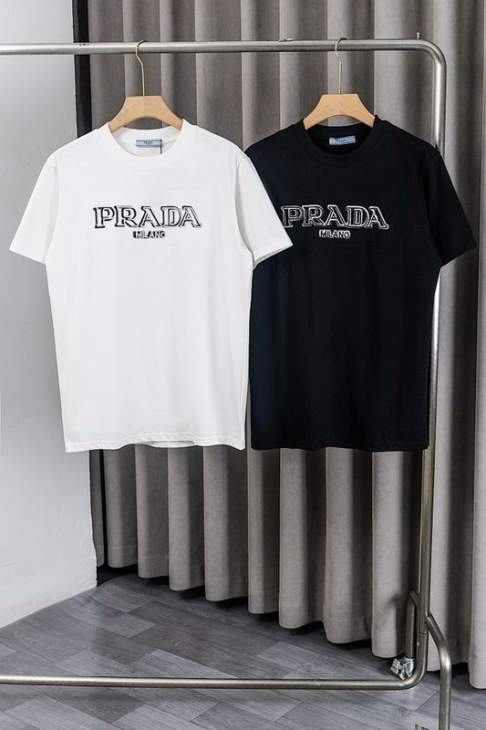 Picture of Prada T Shirts Short _SKUPradaM-2XLjhtxY0383575